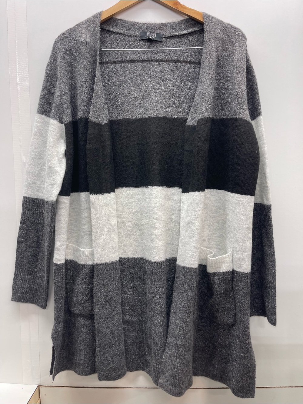 Modern Canvas Open-Front Striped‎ Cardigan Sweater in Gray & Black